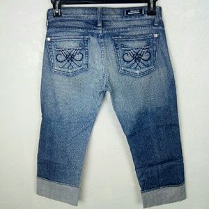 Rock & Republic cuffed capri light wash denim size 27